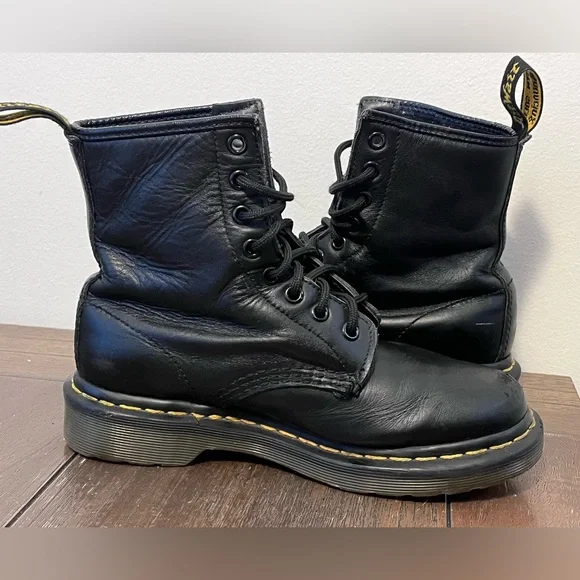 Dr. Martens 1460 Vonda Embroidered Rose Boots Womens size 6 - Picture 5 of 11